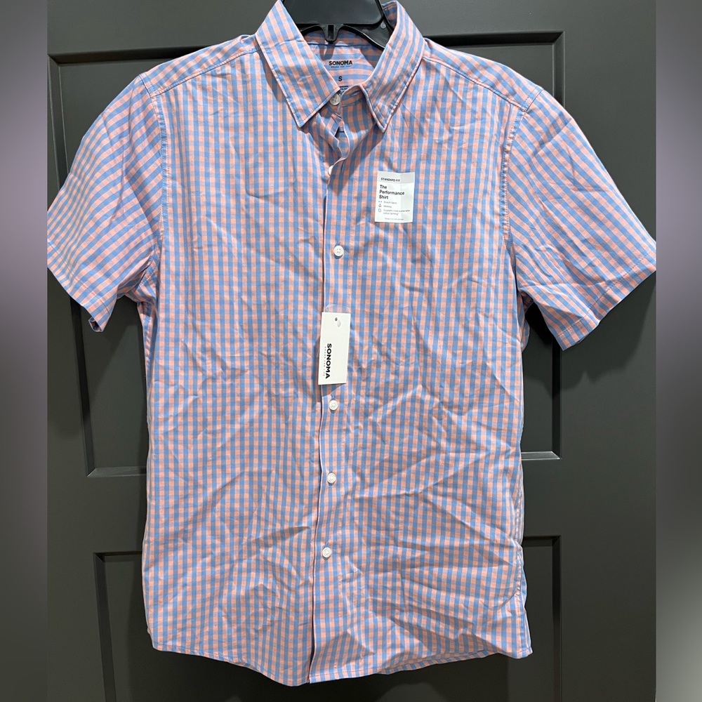 Brand new men’s button down shirt. Smoke free home.